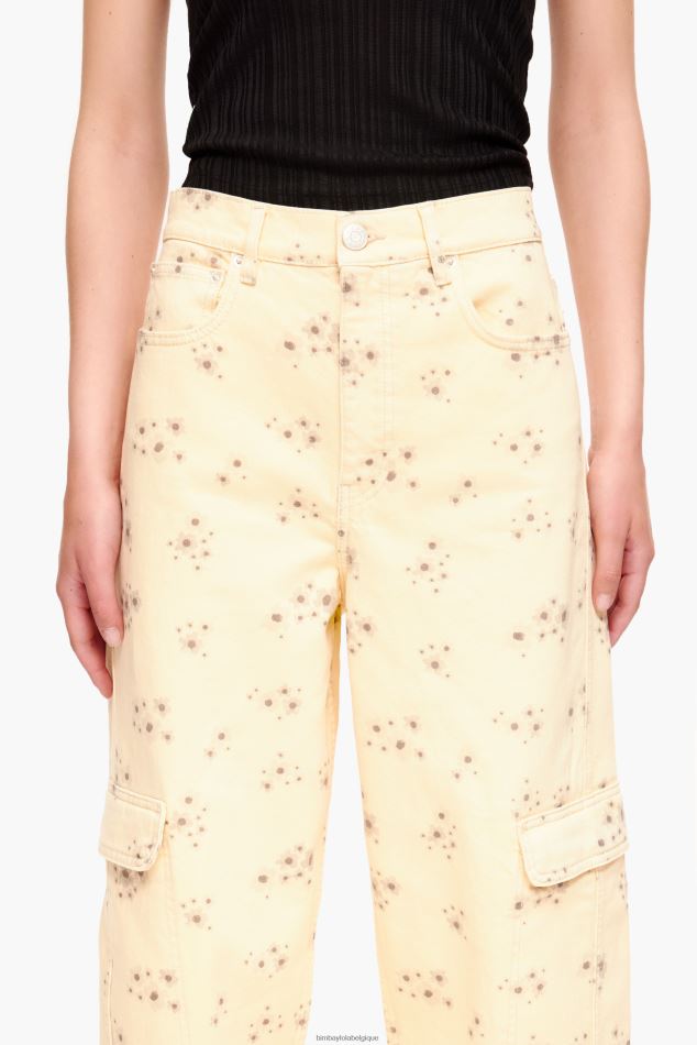 vêtements Bimba Y Lola cargo - pantalon cargo imprimé fleurs acryliques Ivoire HV4486407